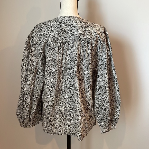 NWT Universal Thread SZ L Women's Balloon Long Sleeve Popover Blouse - Picture 10 of 15
